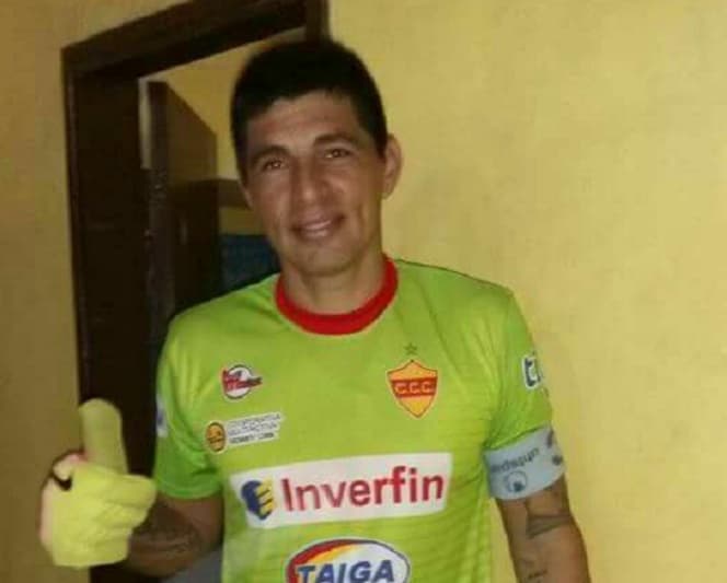 Hieren a exfutbolista de dos balazos tras asalto