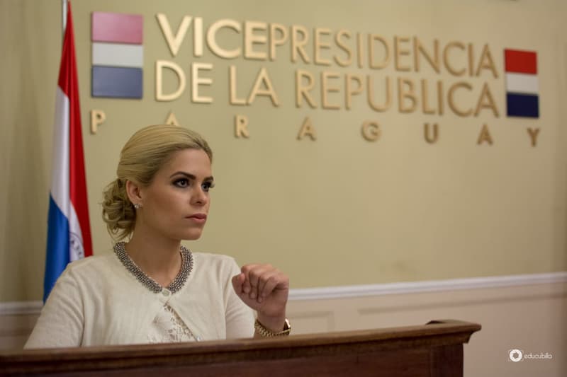 "El Manifesto", para combatir la pobreza extrema y empoderar a las niñas