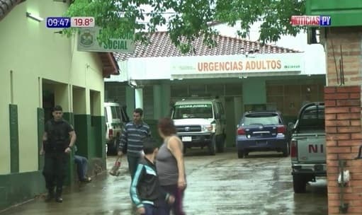 Hombre ataca a su esposa y suegra con un machetillo