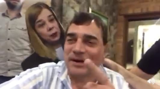 Luis Canillas trata de “vieja de m…” a Desirée Masi