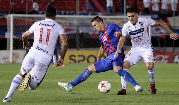 Cerro derrota a Nacional y se ubica en la cima