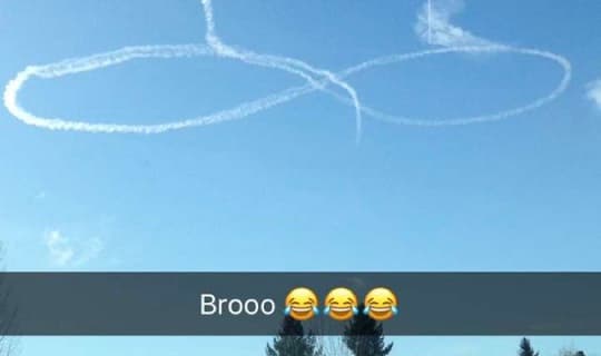 Sorprende la imagen de un pene en el cielo
