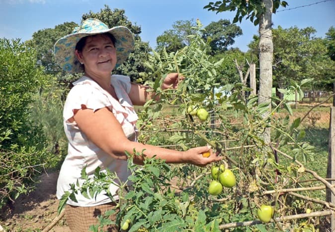 Encuesta revela que mujeres trabajan más que los hombres