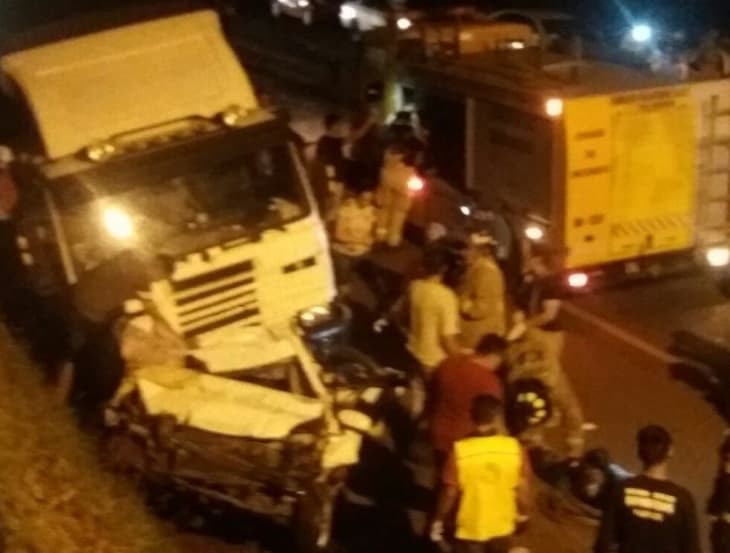 Quíntuple choque deja como saldo dos fallecidos