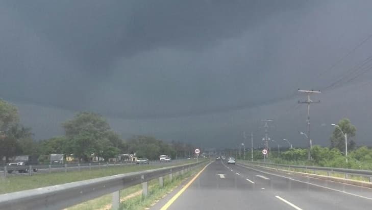 Emiten alerta por lluvias y tormentas