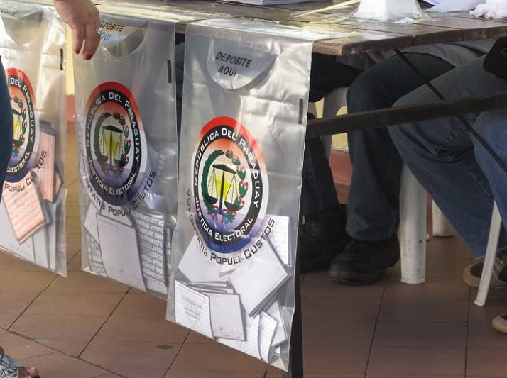 Trató de votar con cédula ajena y fue detenido