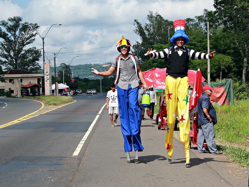 Las pintorescas promesas que se vieron en Caacupé