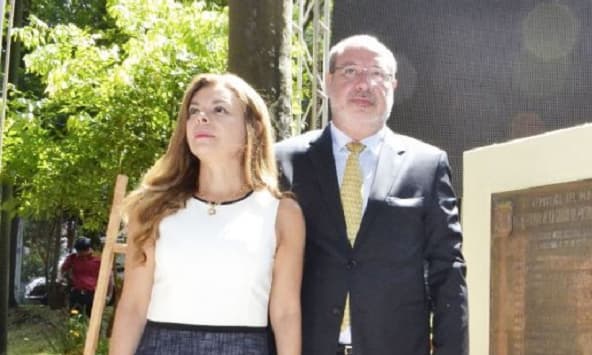 Rechazan a McLeod y a su cuñado como padrinos de honor