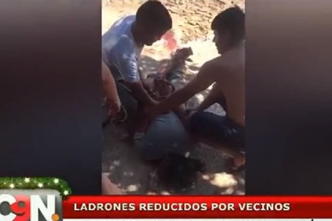 Vecinos capturan a ladrones luego de un asalto