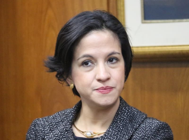 Lea Giménez justifica pago extra para sus funcionarios