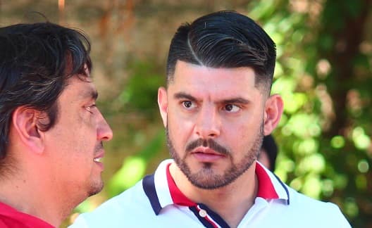 Nenecho es denunciado por maltrato