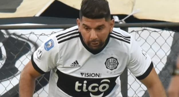 Ortigoza se desvincula de Olimpia