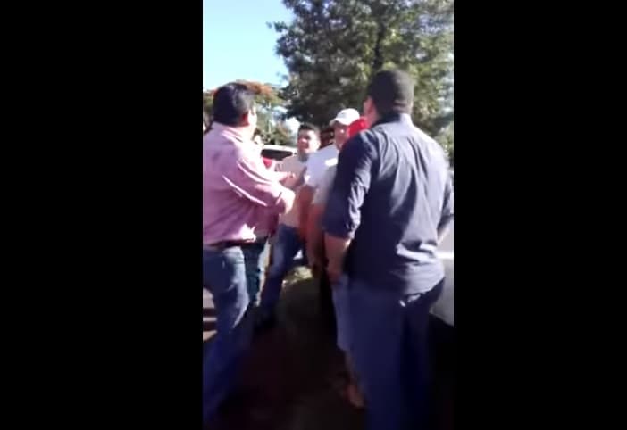 Pelea entre cartistas en CDE