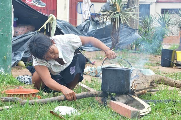 Nativos apelan a solidaridad ante insuficiente ayuda del Indi