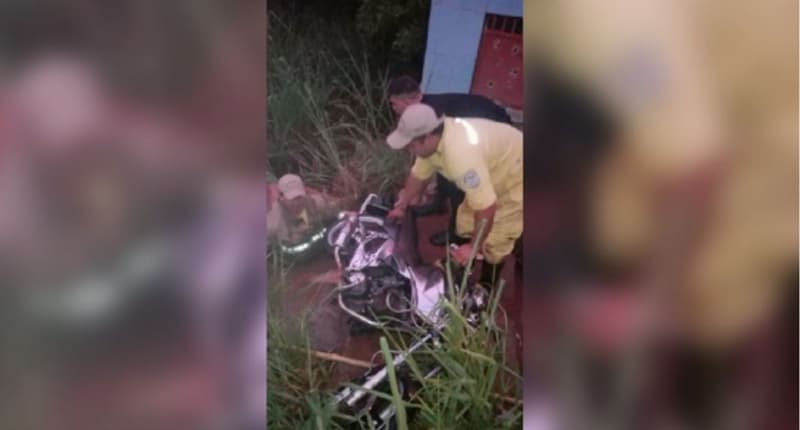 Joven muere arrastrado por raudal