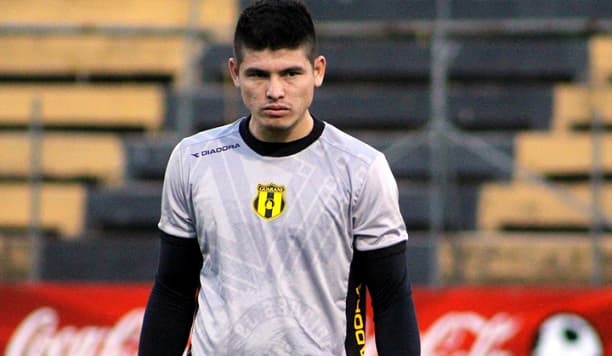 Olimpia presenta a su nuevo arquero