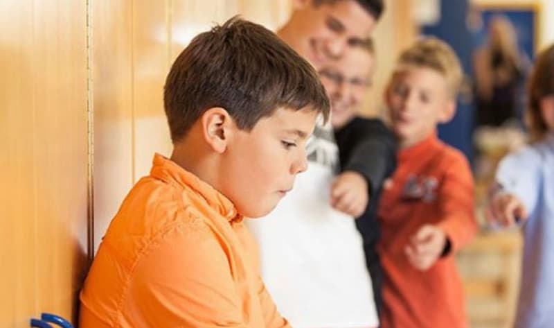 Hermanos asesinan a hombre que les hacía bullying