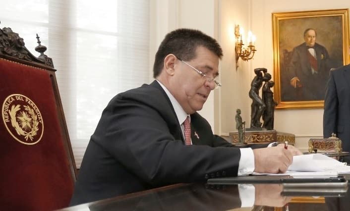 Ejecutivo establece reajuste de las tarifas de transporte público