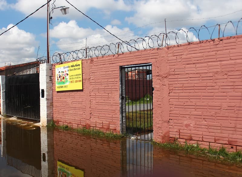 Comedor de Sara Servián se muda y vuelve a ofrecer sus servicios