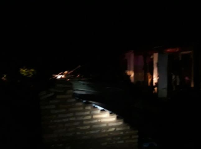 Temporal deja destrozos y varios heridos