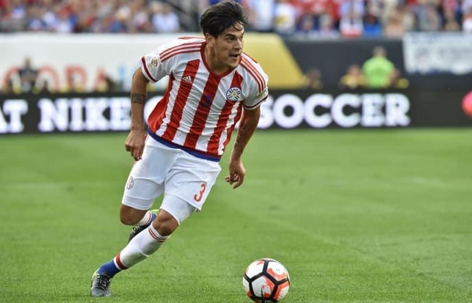 Gómez se aleja de Boca pero aparecen otros dos interesados