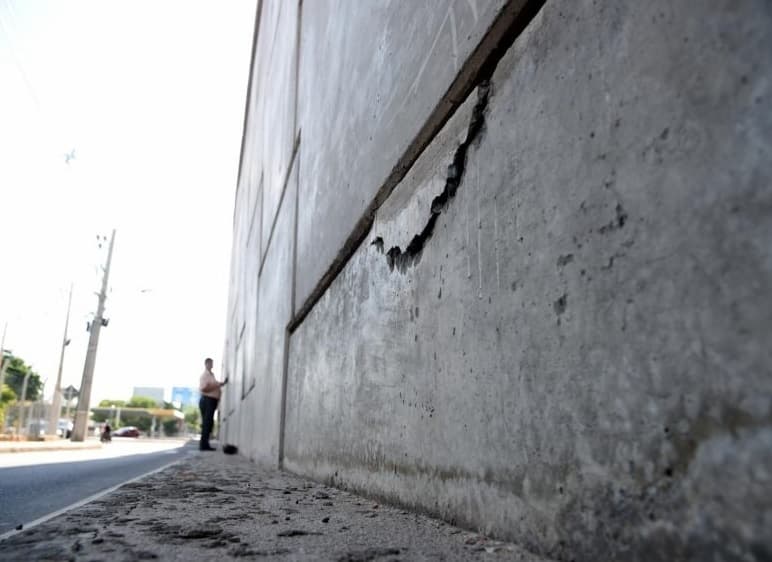 Superviaducto nuevamente presenta problemas, ahora en su estructura