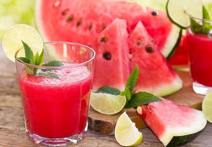 Sepa qué alimentos consumir para atenuar el intenso calor