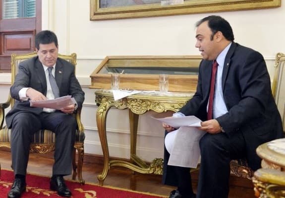 Estos son los cartistas que blindaron a Díaz Verón