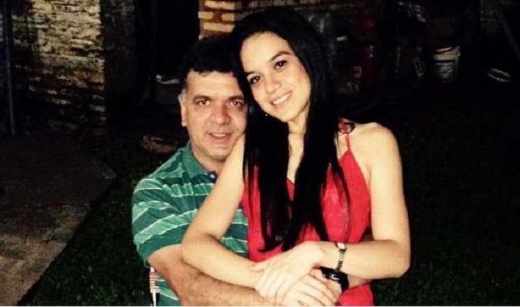 Presidente del Indi coloca a su novia como secretaria privada