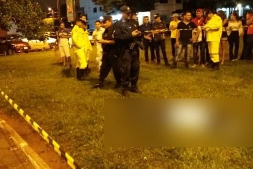 Asesinan a balazos a joven en un parque de Pedro Juan Caballero