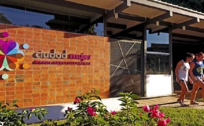 Hombres tienen prohibido ingresar a Ciudad Mujer