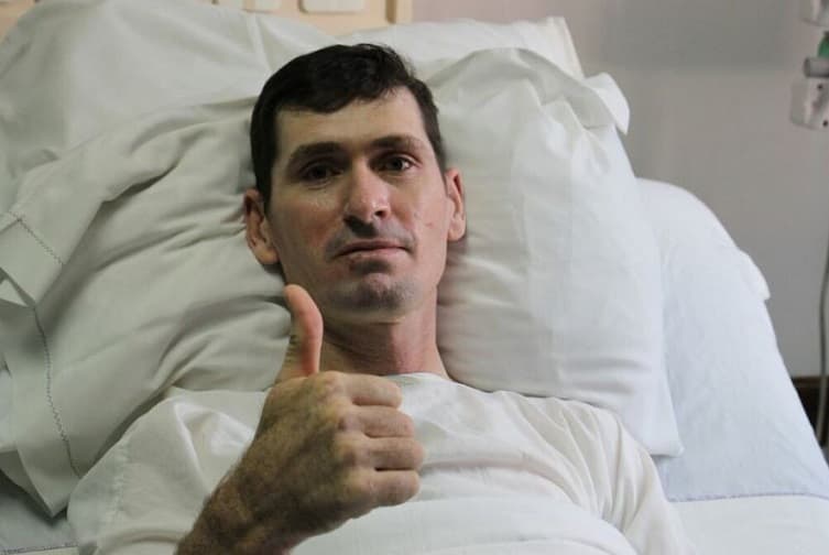 Franz Hiebert padece de leishmaniasis