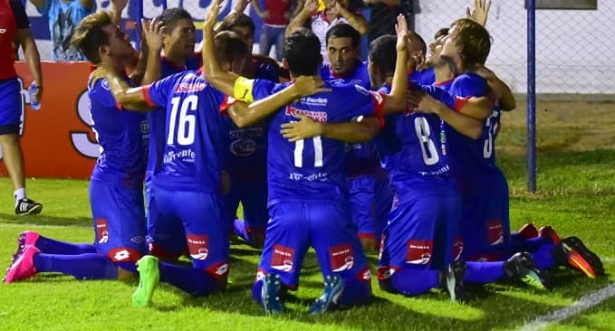 Independiente apabulla a Nacional