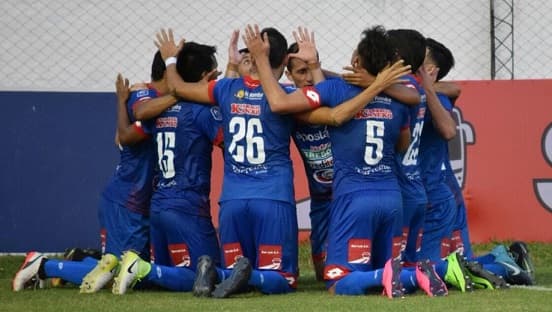 Independiente goleó a Luqueño