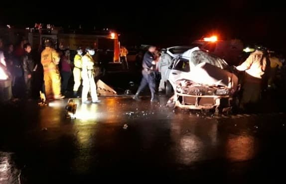 Padre e hijo mueren en accidente