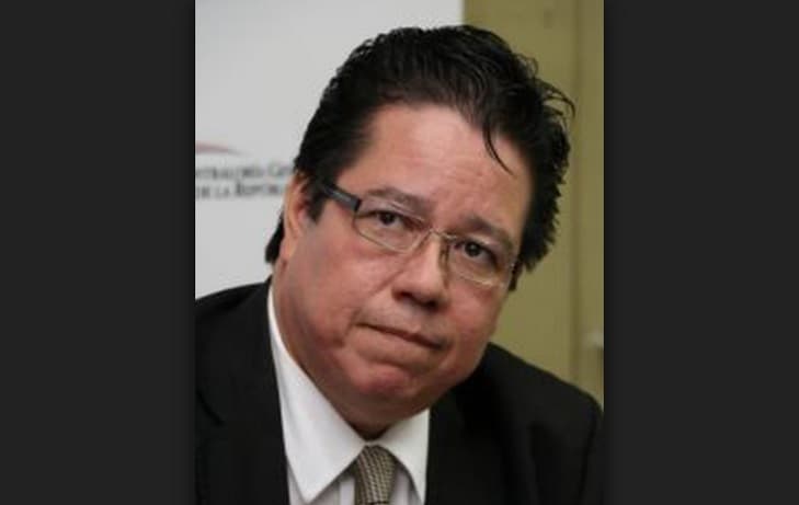 Jueza admite imputación al contralor de la República