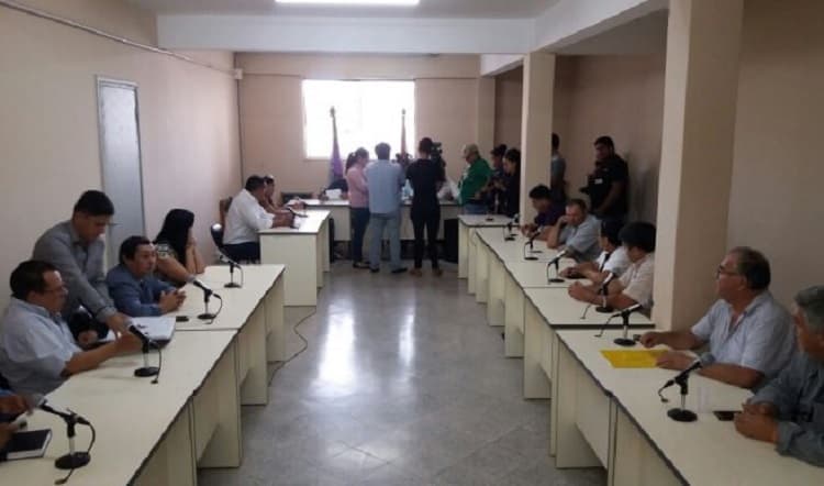 Chávez presentó su renuncia a la Gobernación de Guairá