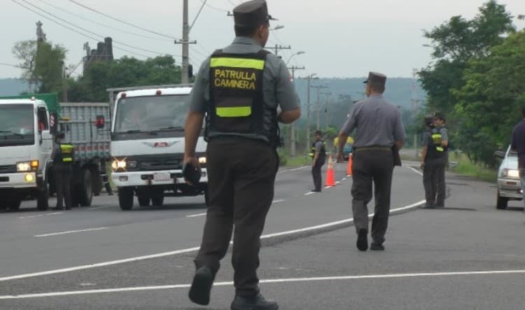 Oficial fue atropellado por una mujer en Alto Paraná