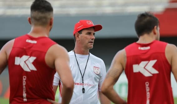 Marolla dejó de ser técnico del 3 de Febrero
