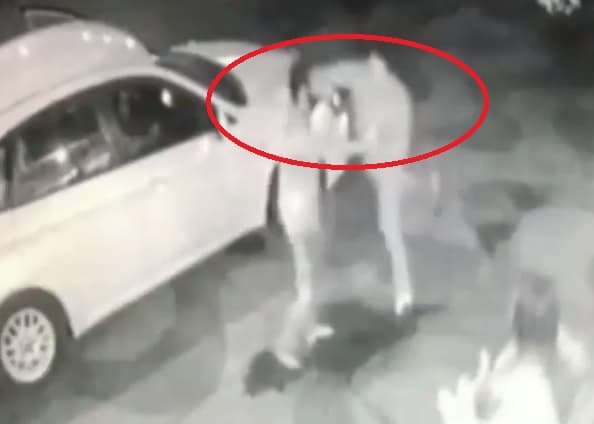 Padre noquea a quien trató de asaltar a su familia