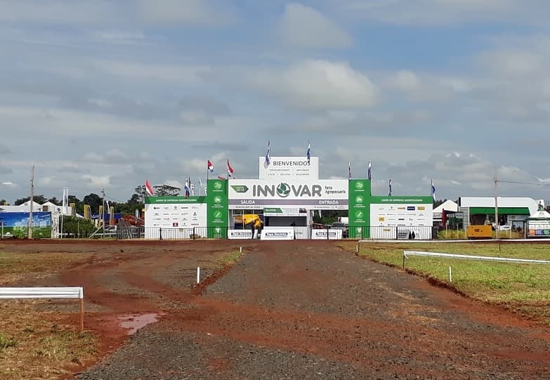 Banco Regional apoya feria Innovar y se acerca a los productores