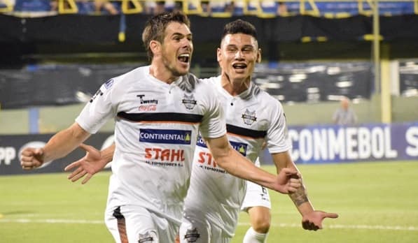 General Díaz supera a Barcelona y avanza en la Sudamericana