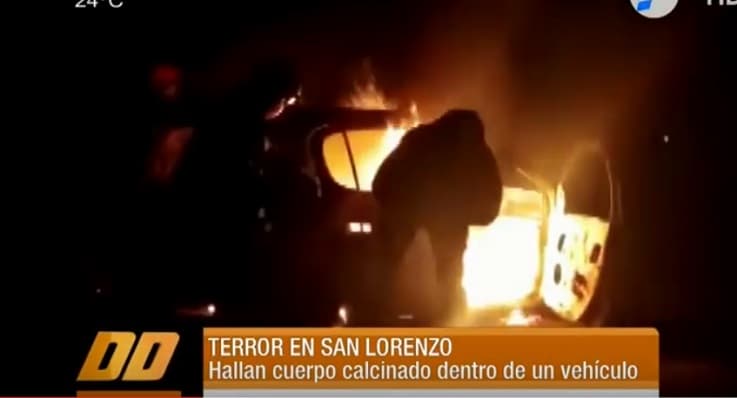 Joven fallece calcinada en su vehículo