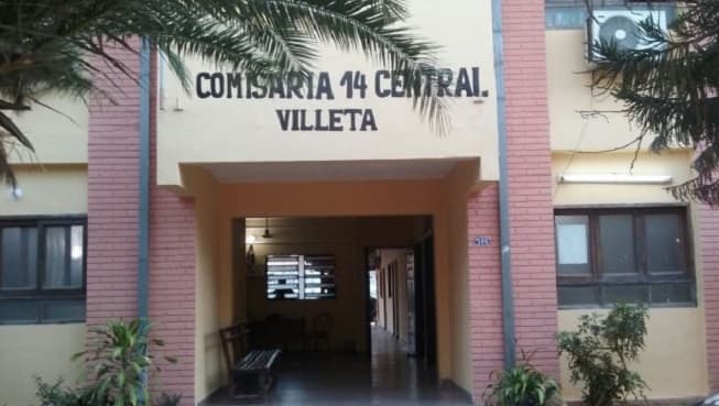 Hombre abusa de su madre de 69 años