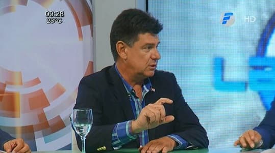 Efraín también revela a cuánto llega su patrimonio