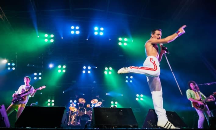 “Dios salve a la Reina” encantó como Queen en sus mejores tiempos