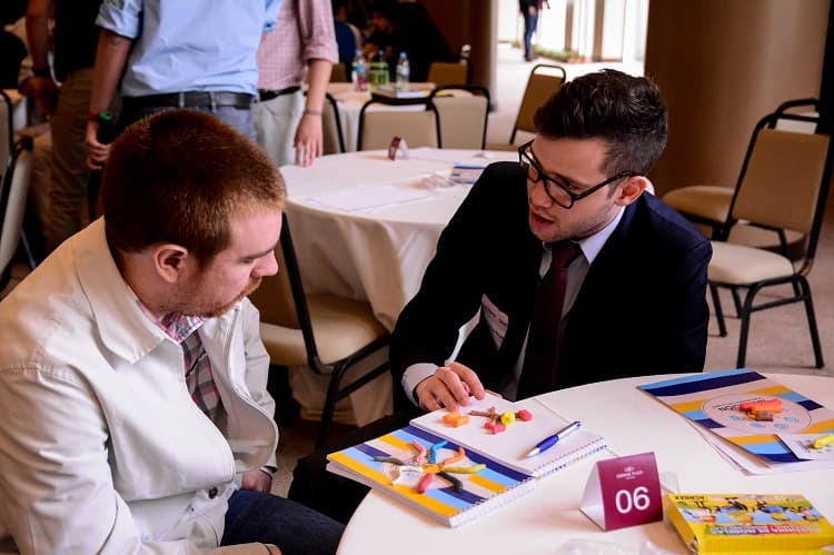 Koga convoca a emprendedores para el programa de aceleración empresarial