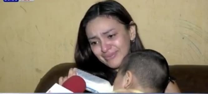 Madre recurre a la solidaridad para cirugía de sus mellizos