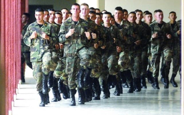 Piden más rubros para servicio militar