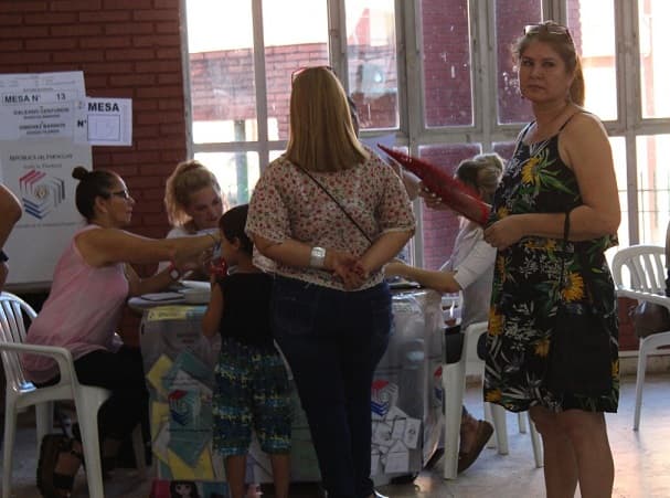 Segundo corte de boca de urna ratifica diferencia